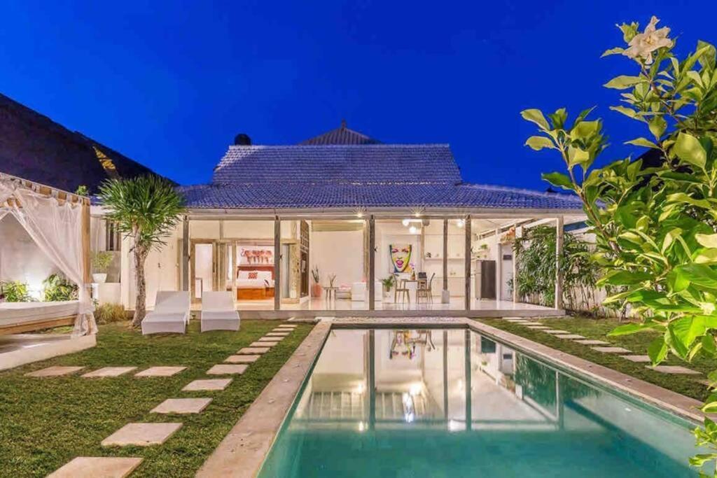 Villa Alegria Seminyak Extérieur photo