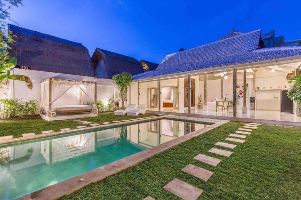 Villa Alegria Seminyak Extérieur photo